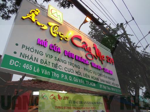 Bảng hiệu nhà hàng Gò Vấp