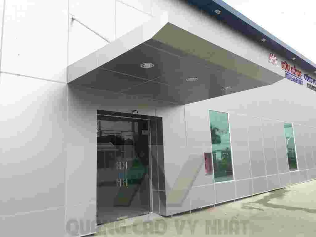MẶT DỰNG ALU mặt dựng alu trung tâm thương mại