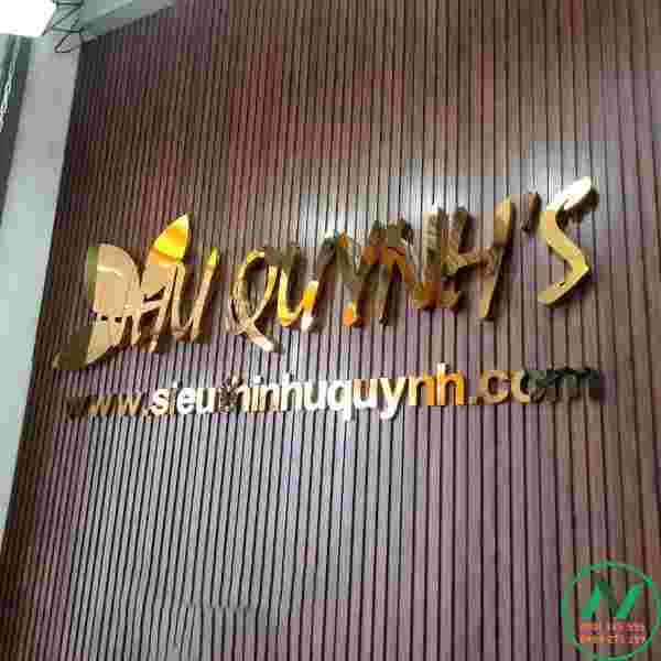 CHỮ NỔI ALU GƯƠNG VÀNG backdrop alu gương vàng