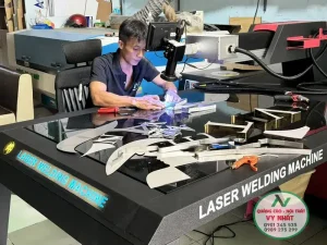 Làm bảng hiệu nhà hàng HCM đẹp, thu hút thực khách