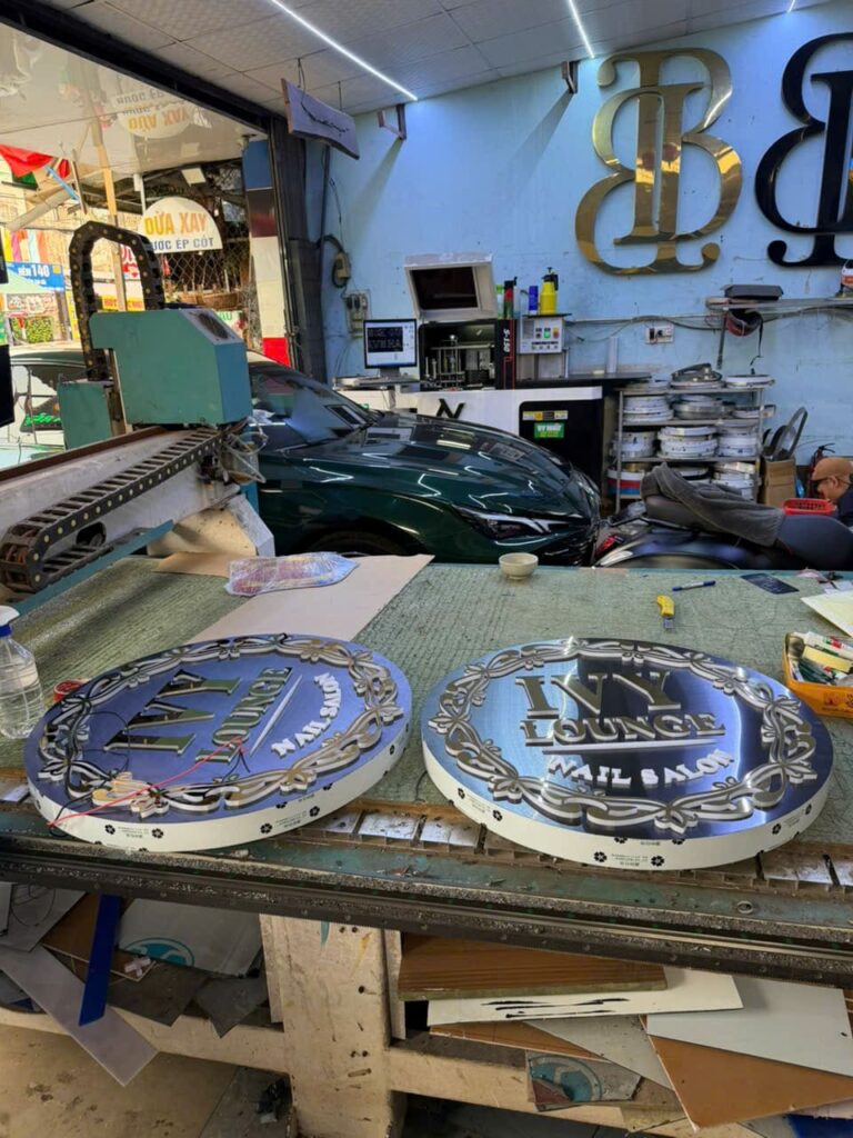 Gia công hộp đèn Inox đế mica cho nhà hàng, Spa đi Mỹ Hop den inox de mica cho nha hang spa xuat di My 4